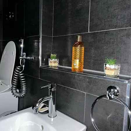 Lory Vacation Quartu SantʼElena